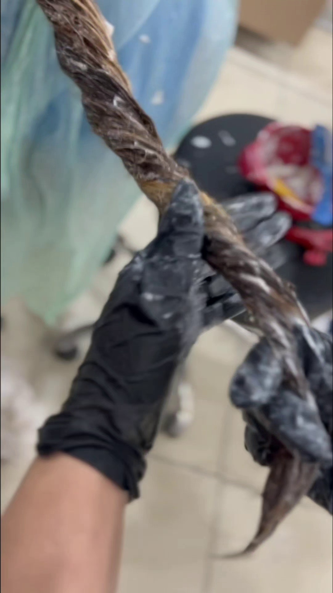 سالن زیبایی آبرنگ