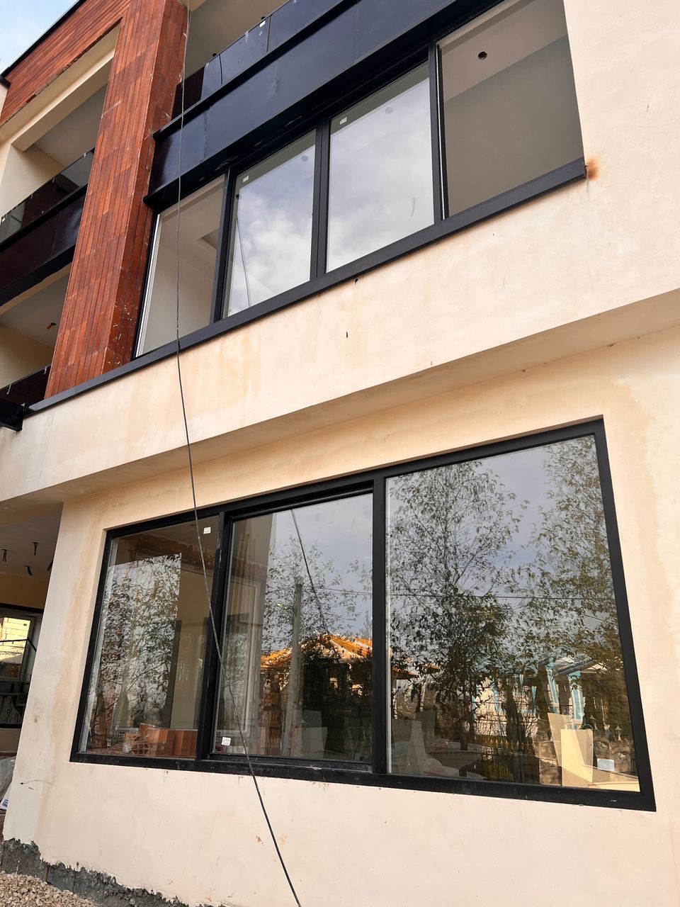 درب و پنجره UPVC نوین صنعت فراز