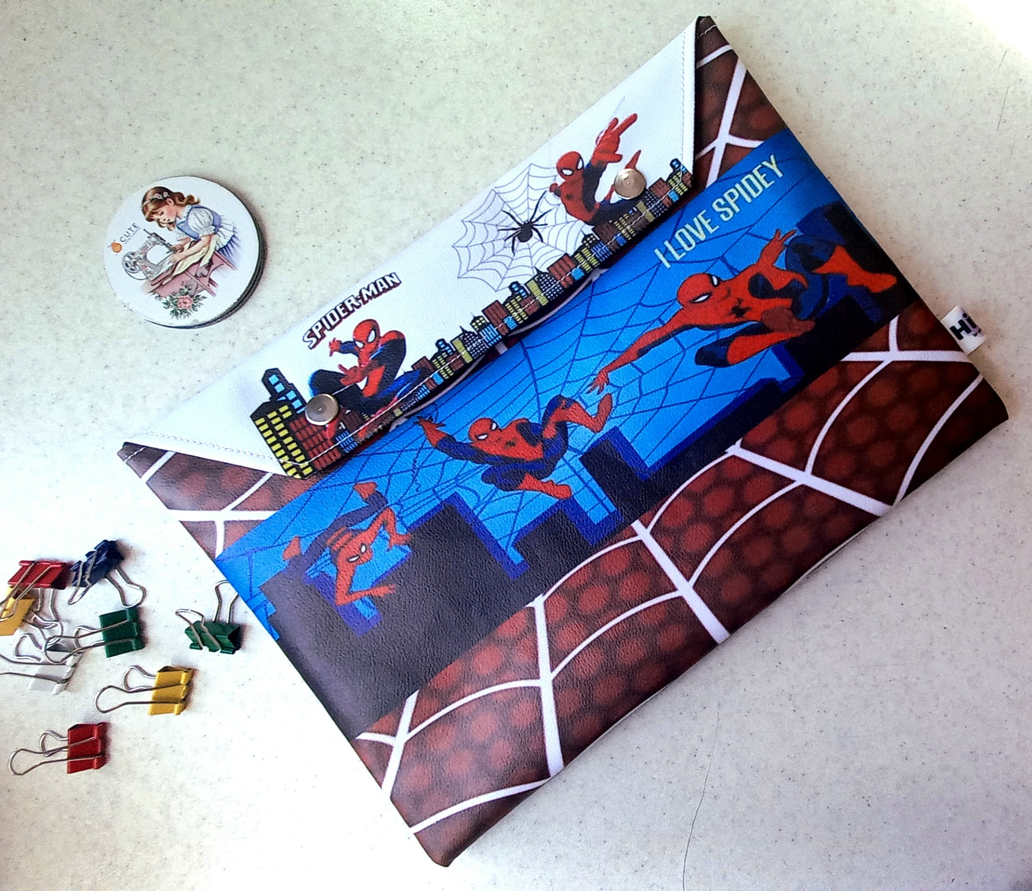 فروش جامدادی و پوشه کار فانتزی چرم