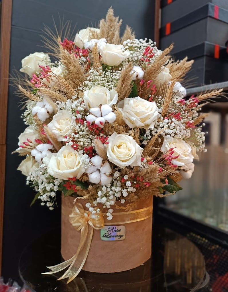 گلفروشی گلدن لیدی