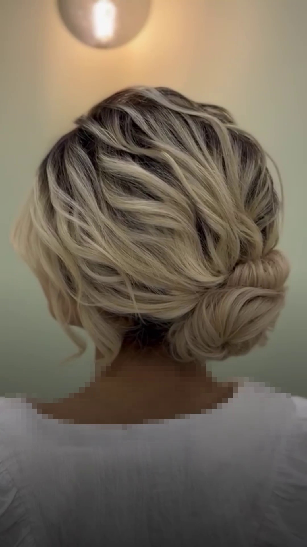 آرایشگاه زنانه و سالن زیبایی اندیشه