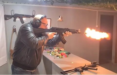 کلوپ تیراندازی کمین