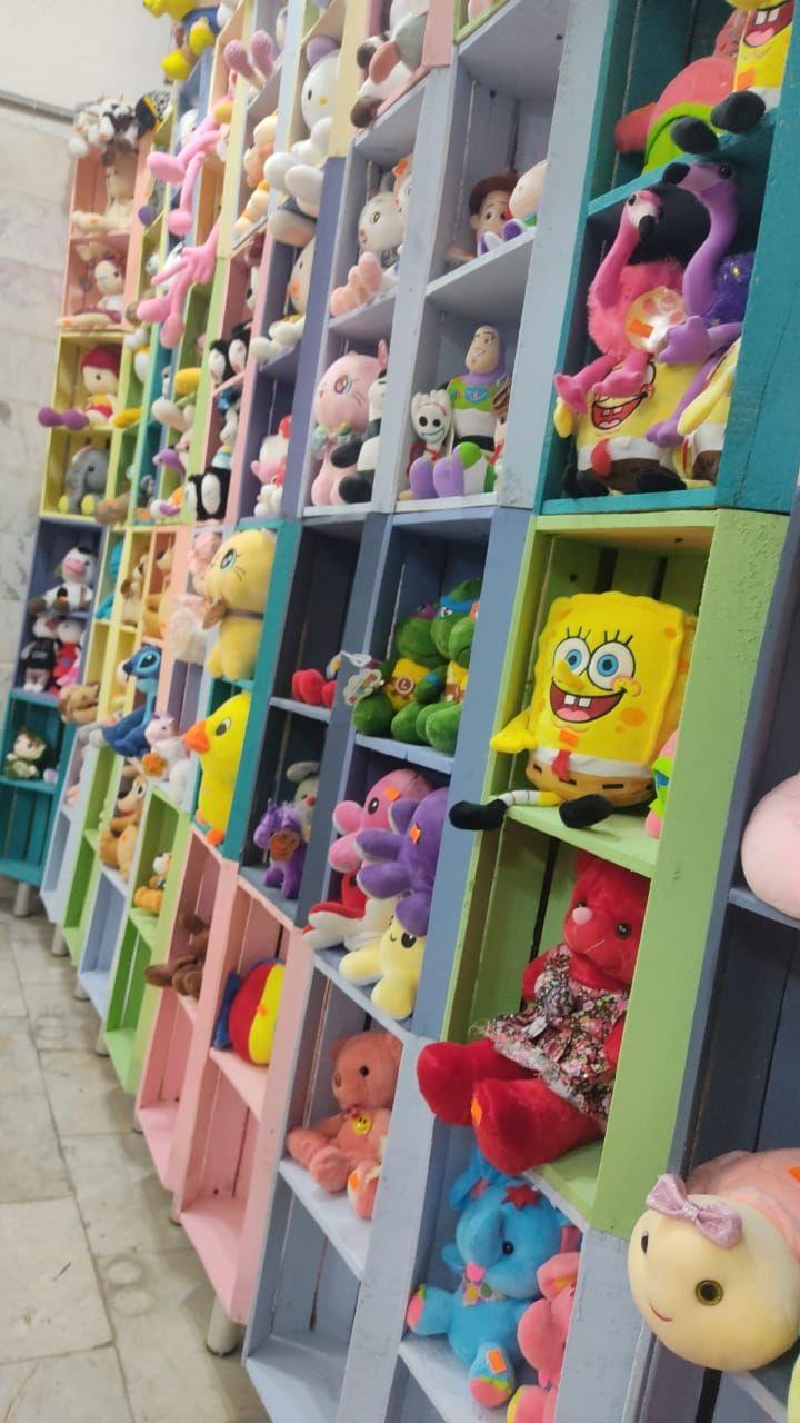 فروشگاه تم تولد و عروسک کاج