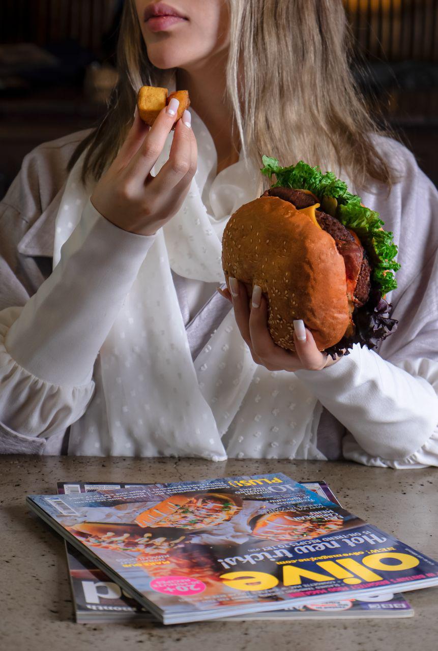 کافه رستوران گون