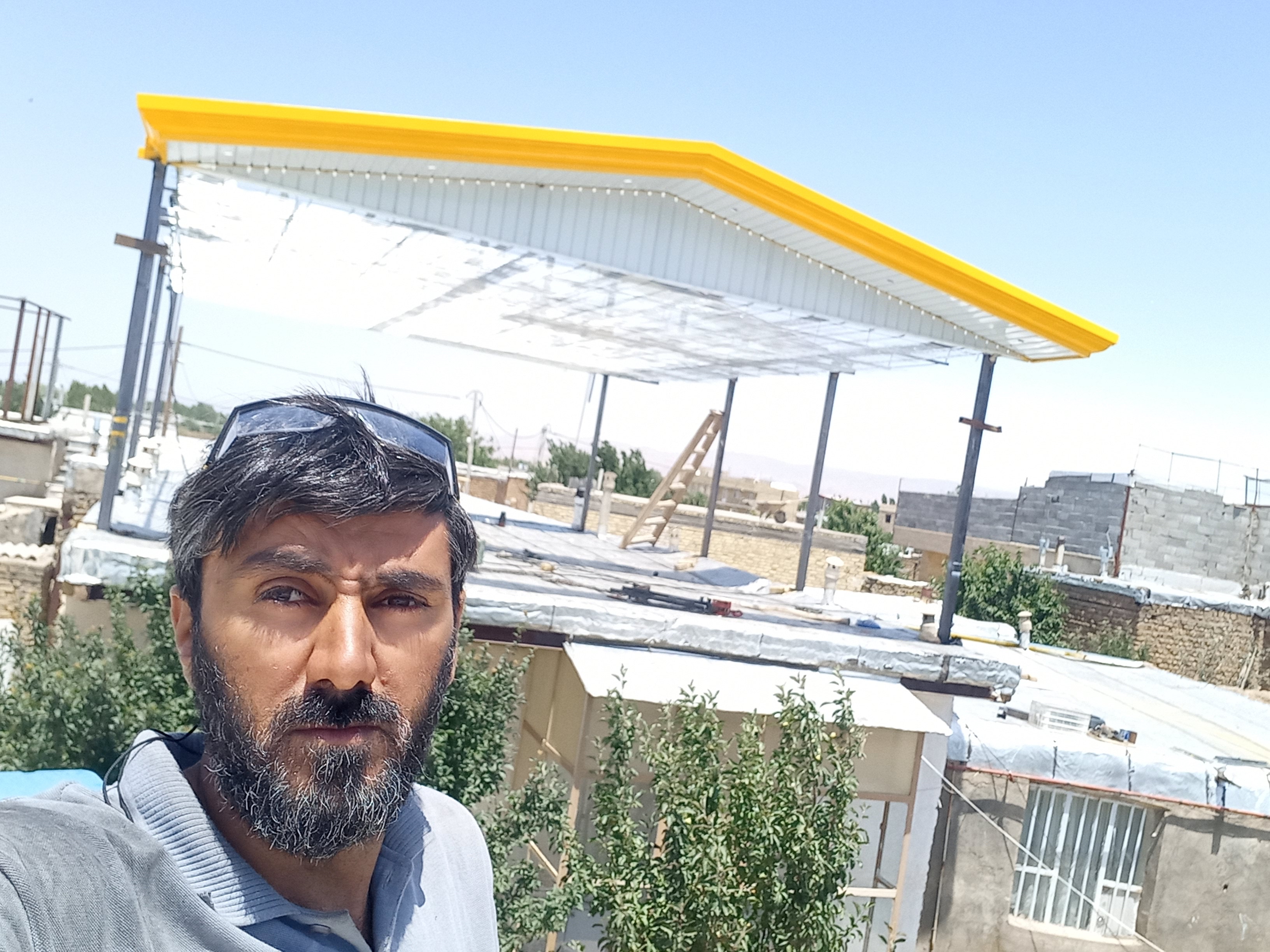 جوشکاری و شیروانی نصب سوله آردواز پنل سا