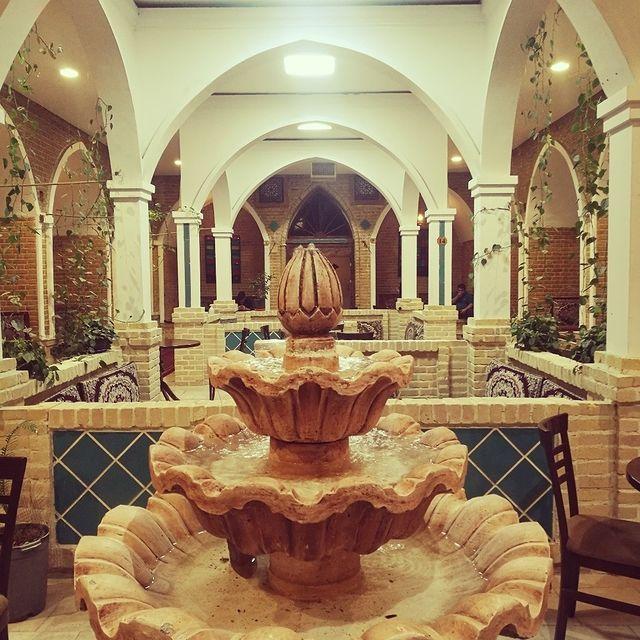 سفره خانه و رستوران خاتون