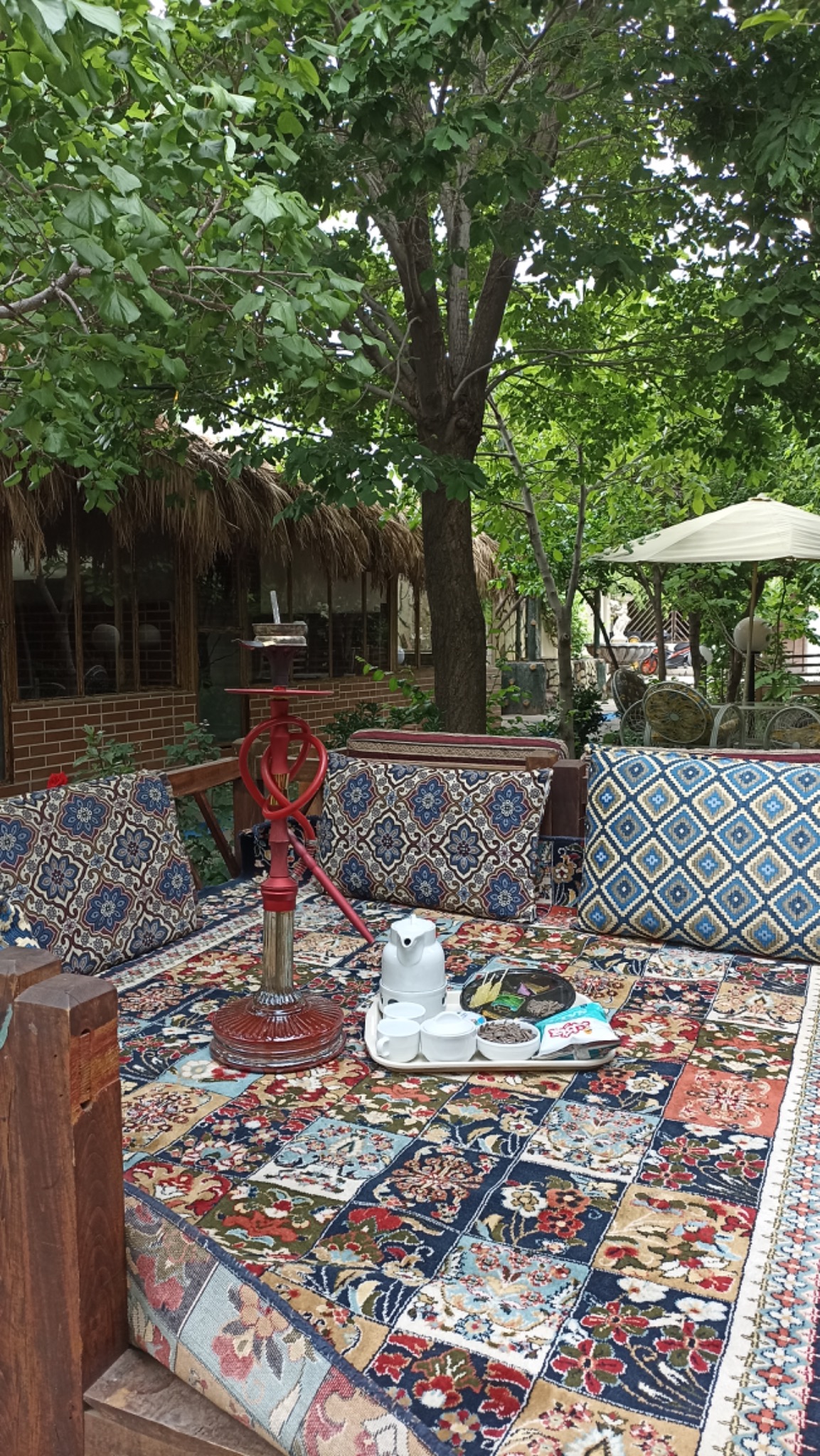 باغ رستوران علی بابا