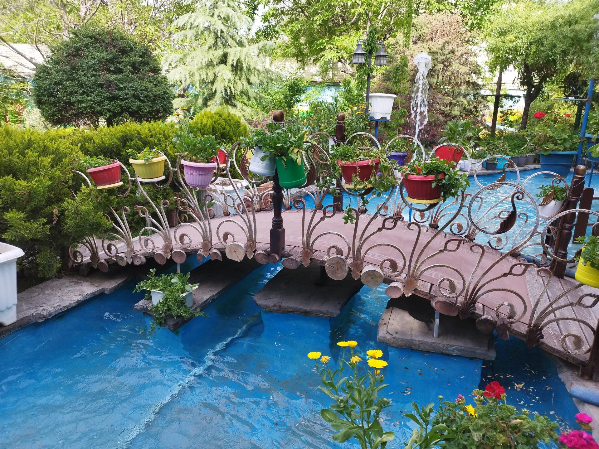 کافه رستوران باران