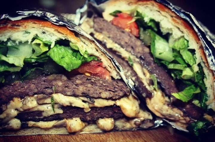 فست فود لیلا بانو