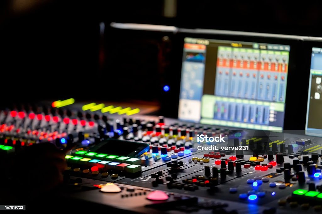 فروشگاه الکتروصوت دهقانی