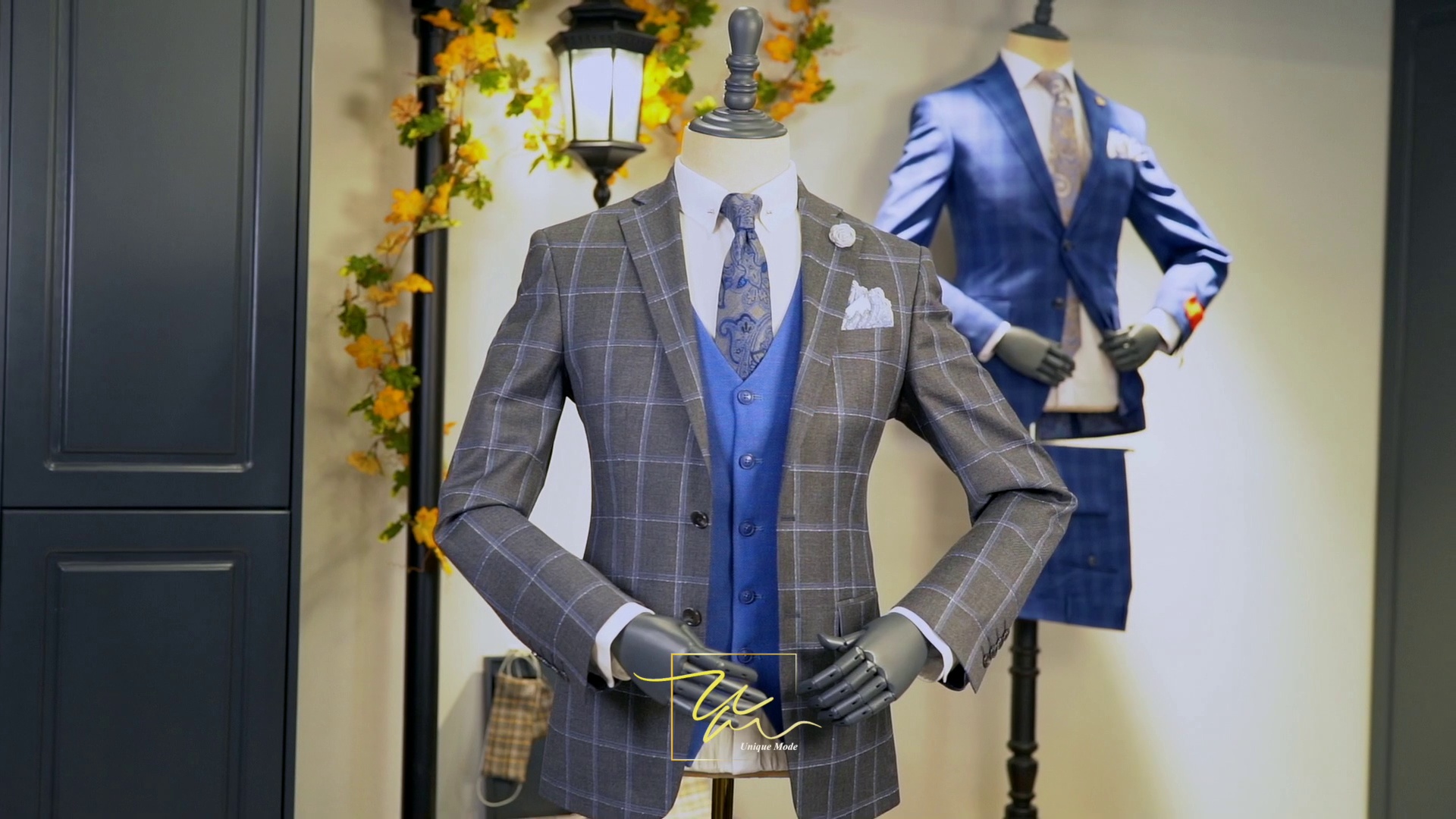 استودیو تبلیغاتی رادیس