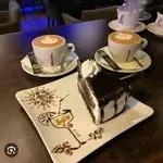 کافه رستوران لیژرتایم