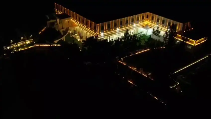 باغ تالار  عمارت خورشید