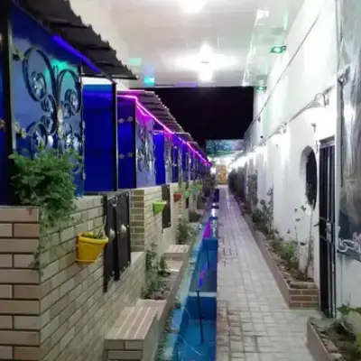 کافه عالیجناب