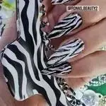 آرایشگاه زنانه و عروس سرای روناس