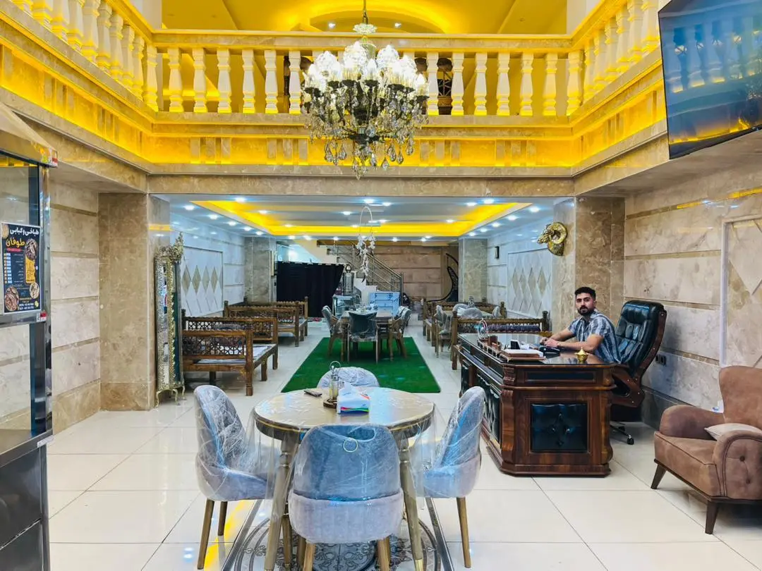 طباخی افق