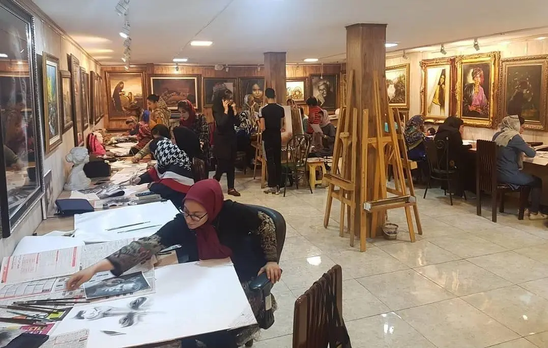 گالری نقاشی کرج صالحی
