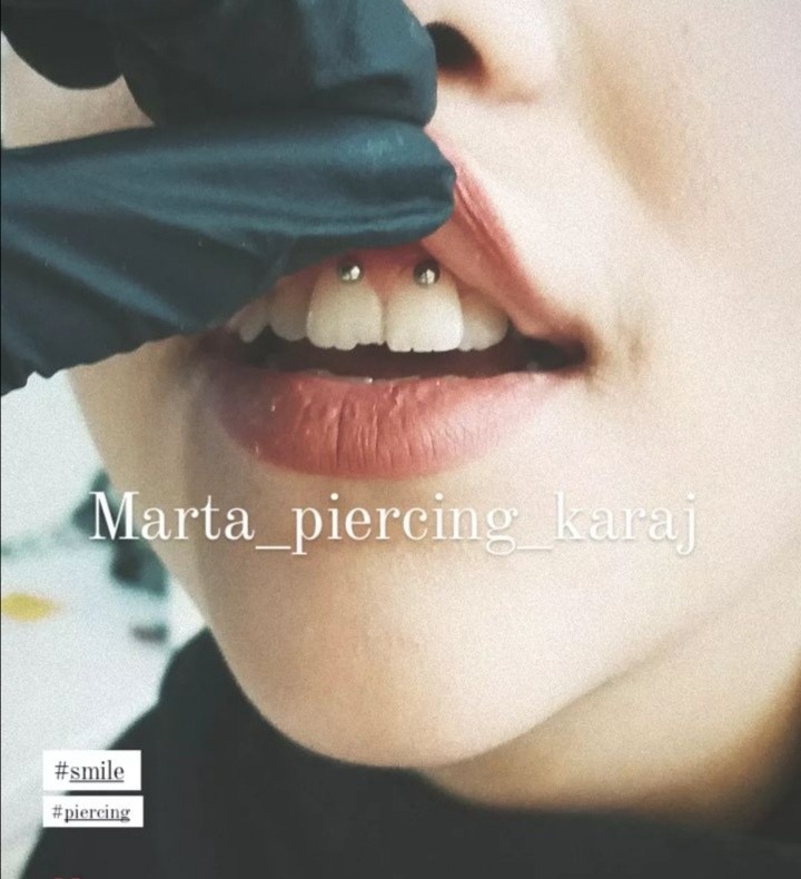 خدمات تخصصی پیرسینگ و تتو ریحان