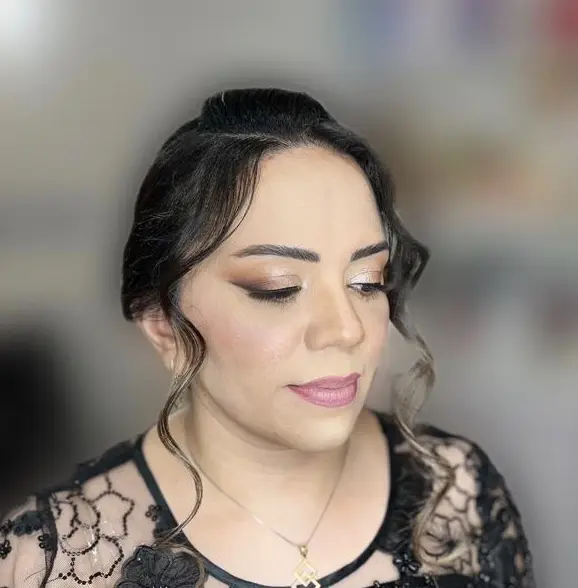 آرایشگاه زنانه ملیکا