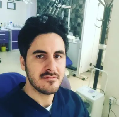 دکتر سیامک نیک اندیش