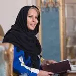 آرایشگاه زنانه آپامه گلشهر کرج
