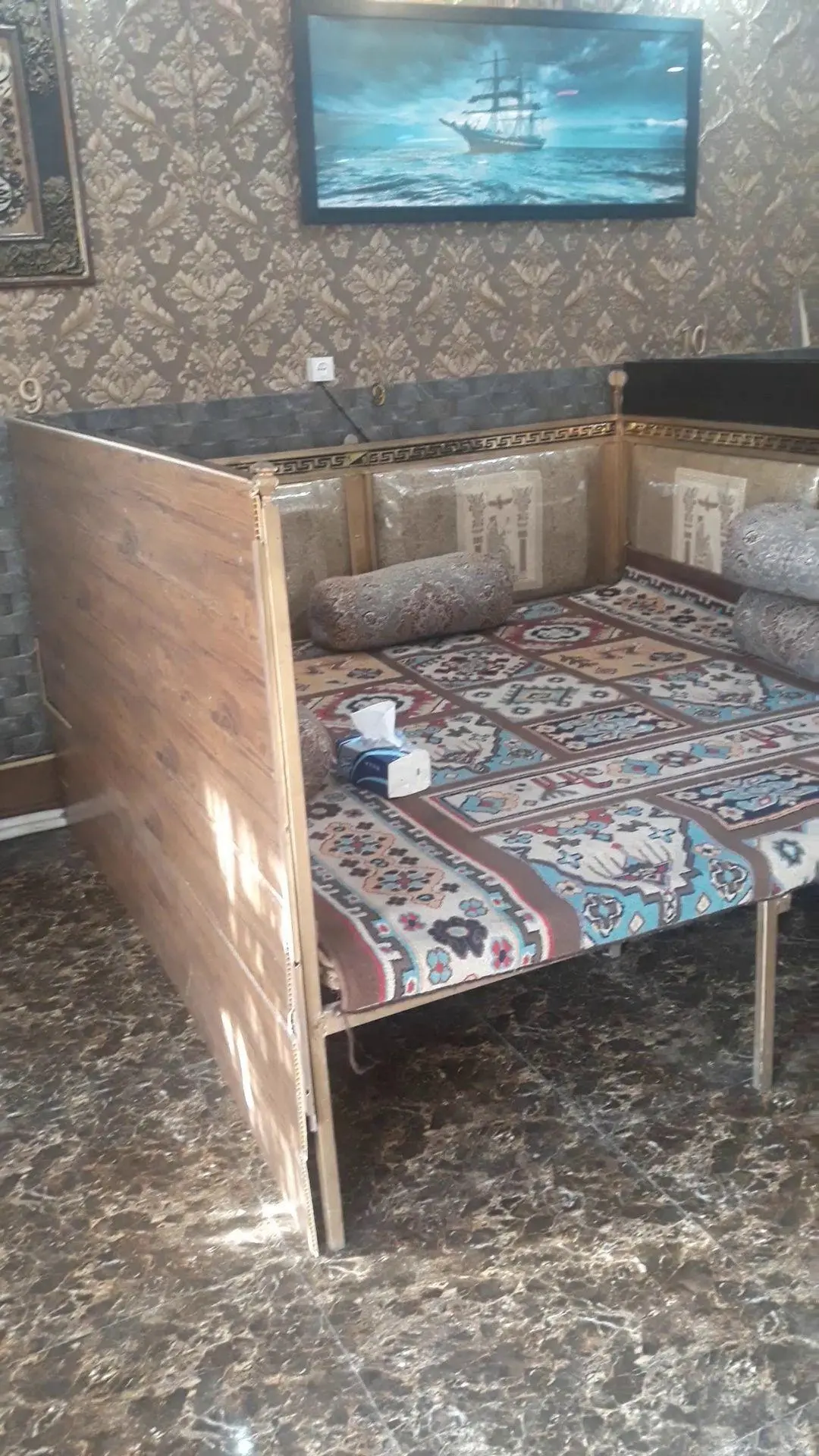 کافه رستوران آلاچیق